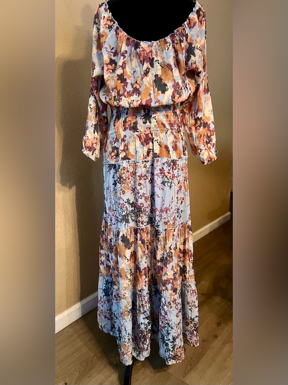 fig and flower Light Blue and Peach Floral Tiered Maxi Dress - Picture 4 of 6